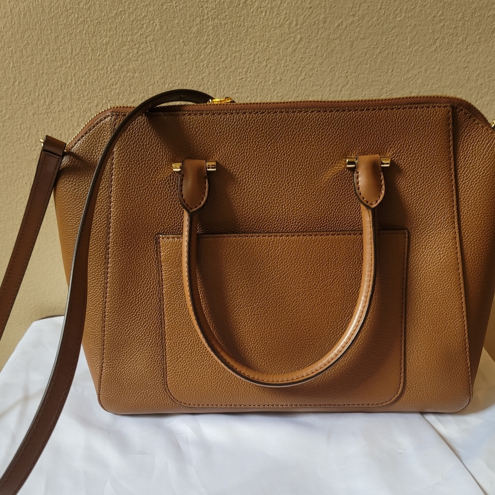 Michael Kors crossbody - Picture 4 of 16